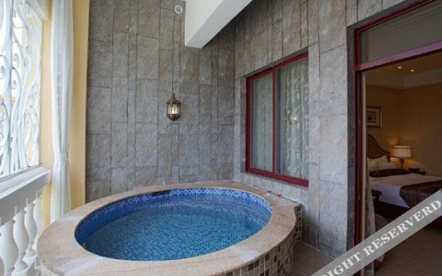Rongxi Holiday Hotel