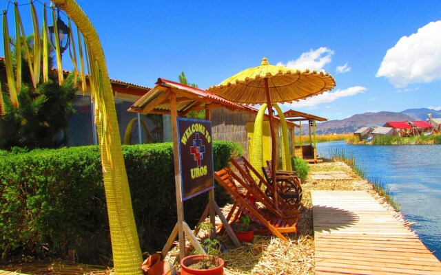 Uros Floating Home Titicaca