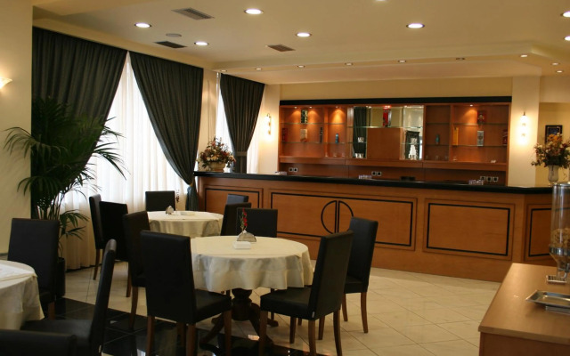 Hotel Platon