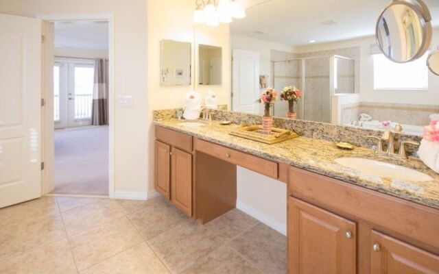 Joanne's West Haven Villa