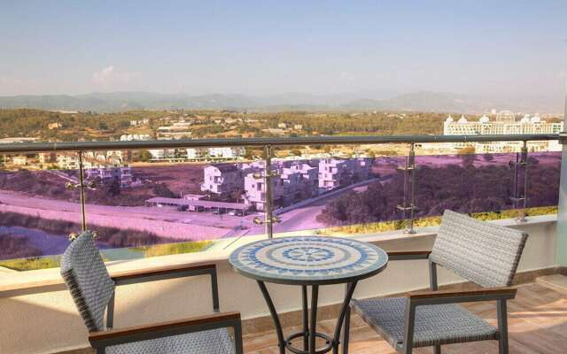 Long Beach Harmony Hotel & Spa