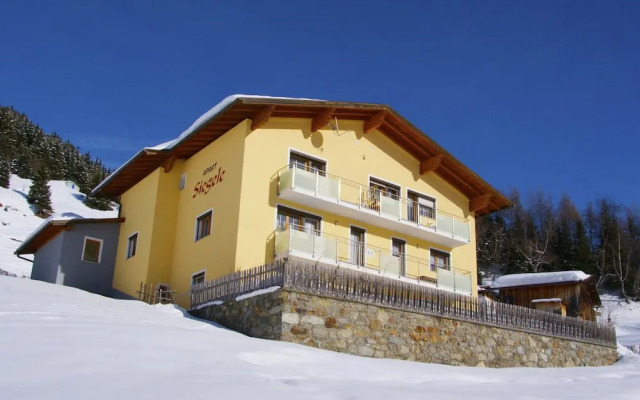 Apartment Near the Lake in Tyrol