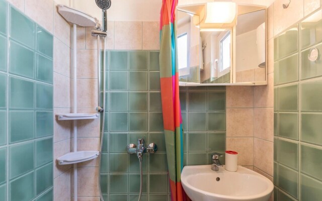 Amazing Apartment in Fazana With Wifi and 2 Bedrooms