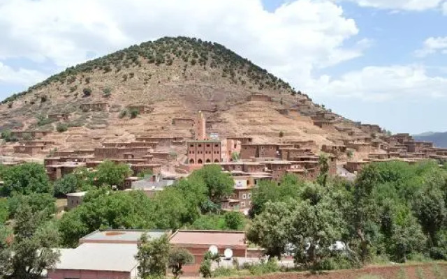 Tizinoubadou