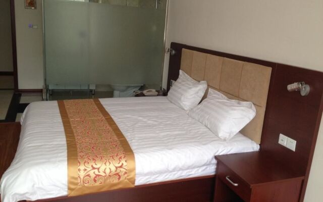 Dalian Free Trade Center Hotel