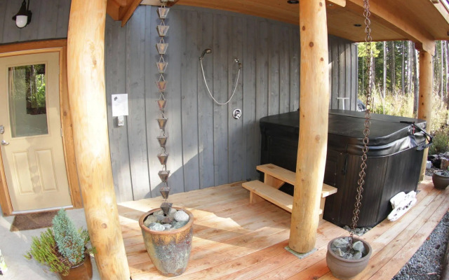 Black Bear Guesthouse