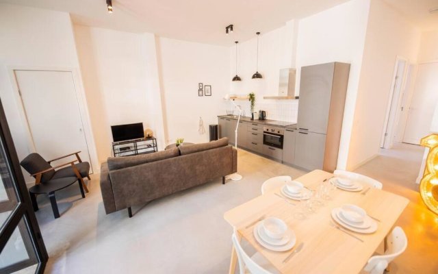 Great 2 Bedroom Serviced Apartment 69m2 -LH18-