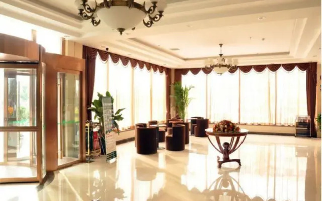 GreenTree Inn Beijing Changping Shahe Metro station Express Hotel