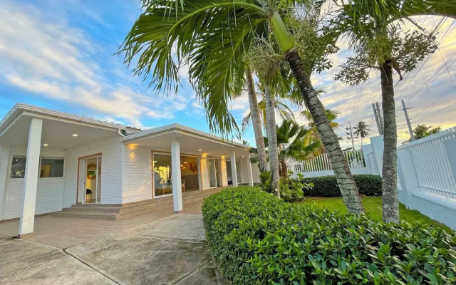 Zaba Beach House