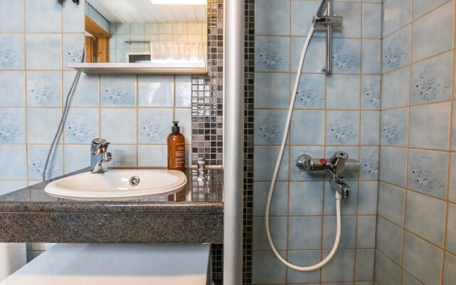 Holiday Home Mustalampi 5 satakieli