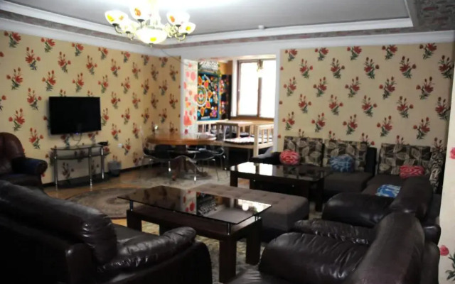 Hostel Artanor