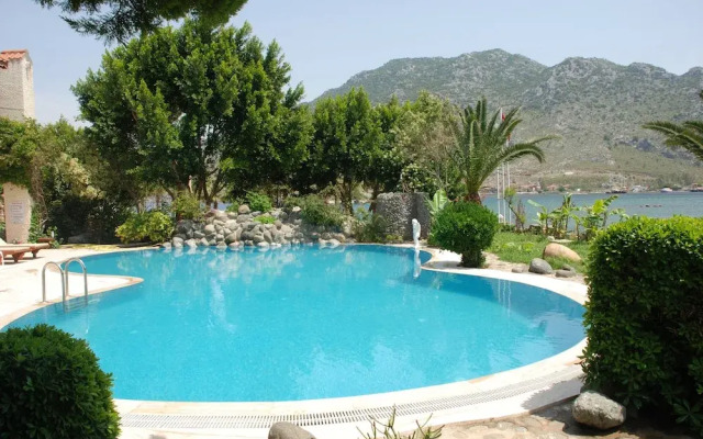 Palmetto Resort Hotel