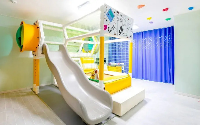 My Chu Kids Pool Villa Pension