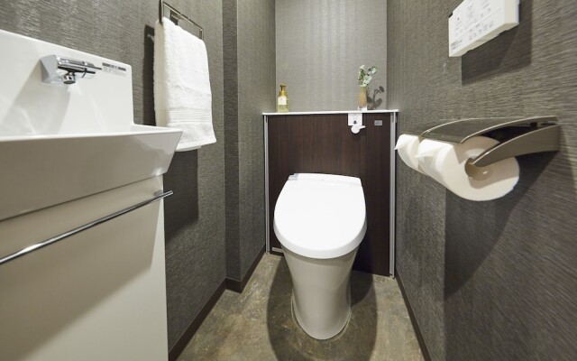 Section L Hatchobori