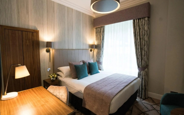 Lodore Falls Hotel & Spa