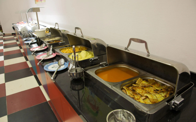 Water Side Resort & Spa