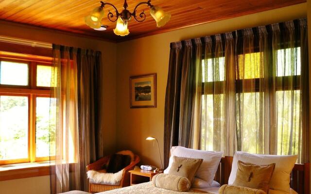 Holly Homestead B&B