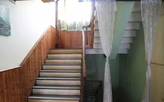 Zarim Hotel Manali