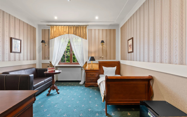 Hotel Diament Arsenal Palace Katowice/Chorzów