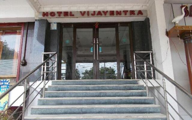 Hotel Vijayendra