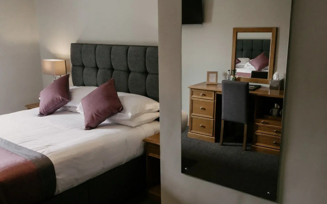 St David's Cross Hotel