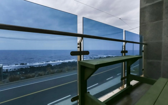 Pension Jeju Picnic Story