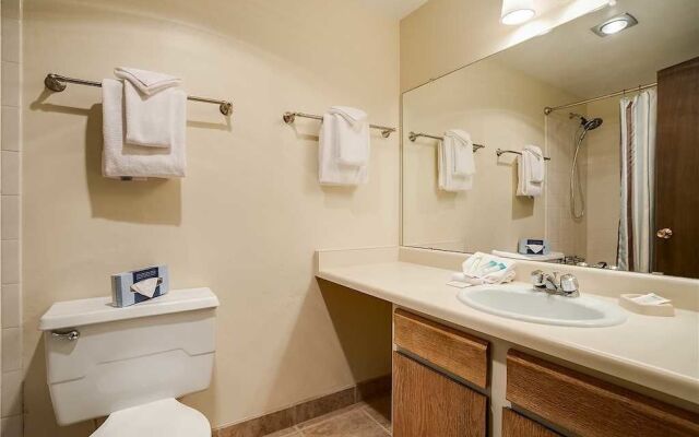 Storm Meadows Club C Condominiums