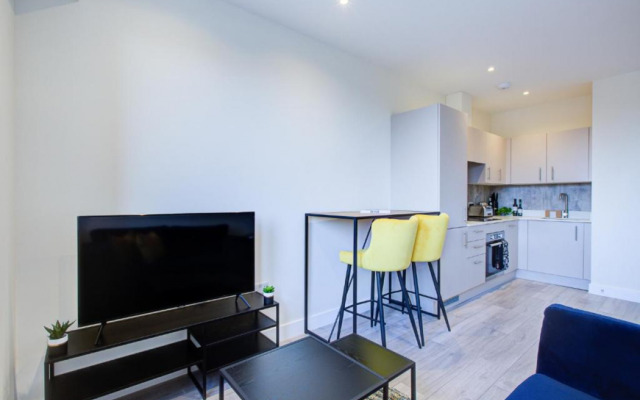 HybridResi Sutton - Cheam