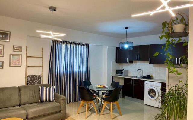 Fat Cow Apartment 103