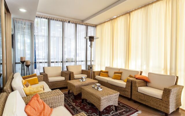 Hotel Aris