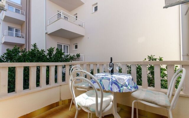 Apartments and Room Nada