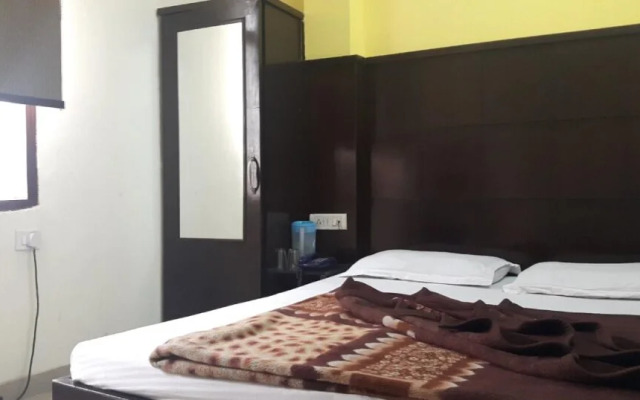 Hotel Shreeram Deluxe