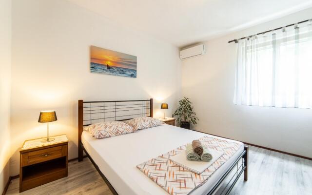 More - 60m from the sea - A2 Mateo(4+1)