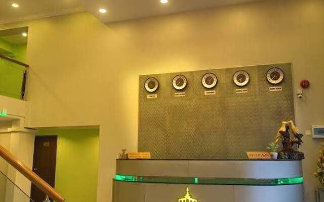 Royal Malikha Hotel