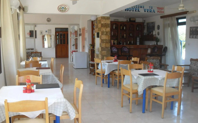 Vera Studios