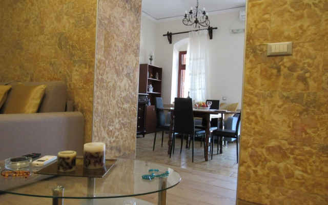 Pitini Sevasti house