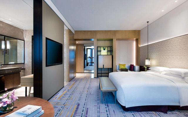 Crowne Plaza Baoji City Center by IHG