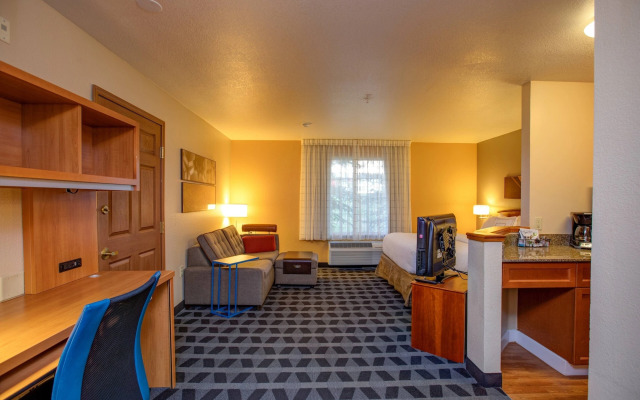 TownePlace Suites Colorado Springs Garden of the Gods