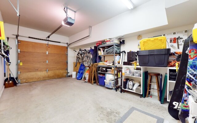 Snowcreek V #784 2 Bedroom Condo by RedAwning