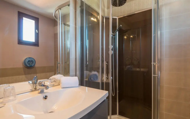 Le Réverbère - La Cuisinerie - L'Hôtellerie