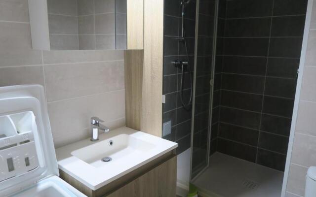 Grand studio familial proche centre et plages