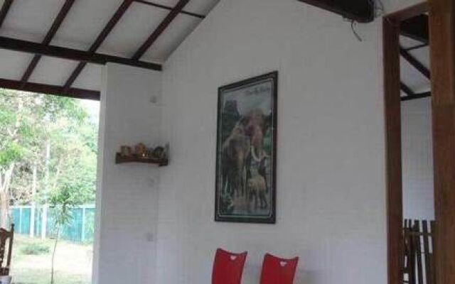 katharagama Safari Hotel