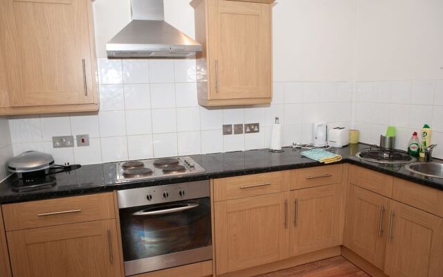 Modern 1 Bedroom in the Heart of Bristol