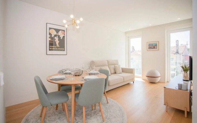 Liiiving in Porto - Crystal Palace Apartment