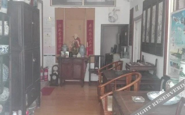 Penglai March antique fishing Inn