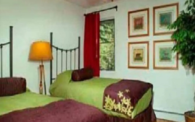 GetAways at Eagle Point