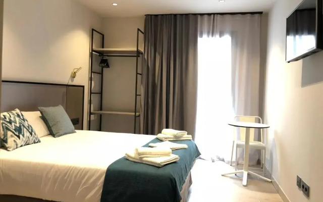 Pensió Hostal Mediterrà