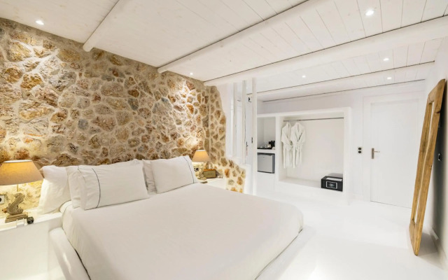 Paros Palace