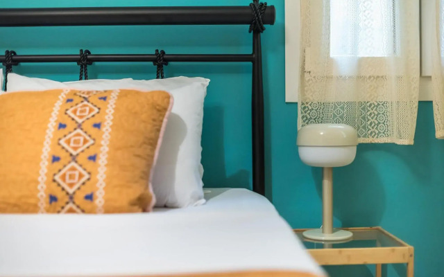 Athens Garden House - Heated Jacuzzi - free bikes