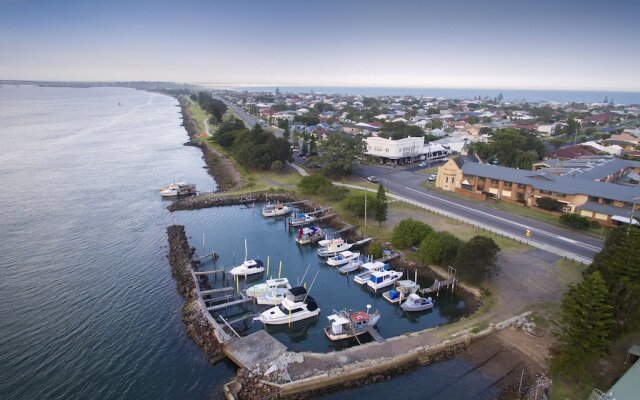 Boatrowers Hotel Stockton